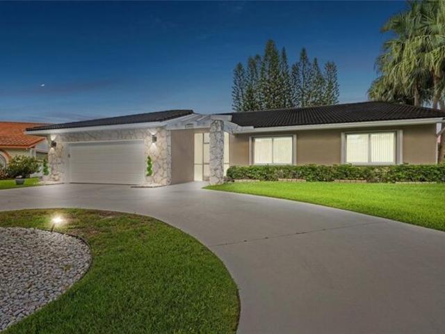 House for sale in Tamarac House for sale in Tamarac