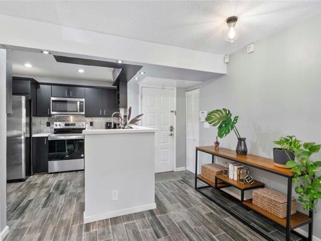 Condo for sale in Coconut Creek Condo for sale in Coconut Creek