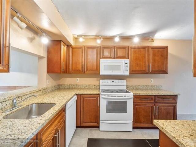 House for sale in Coconut Creek House for sale in Coconut Creek