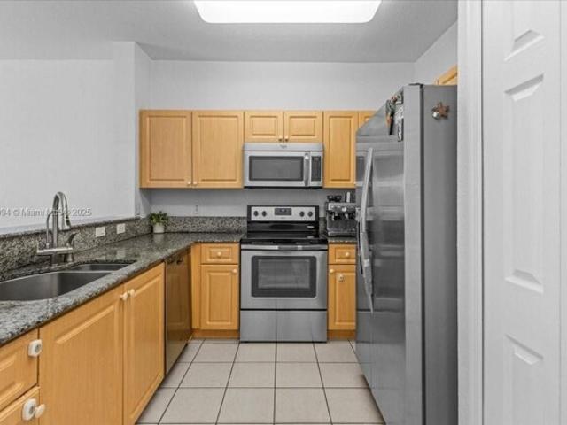 Condo for sale in Doral