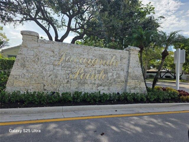 House for sale in Plantation House for sale in Plantation