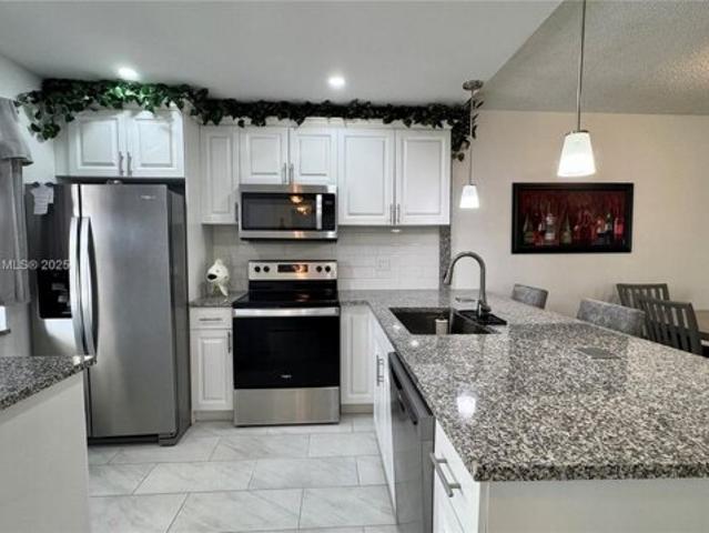 Condo for sale in Margate Condo for sale in Margate