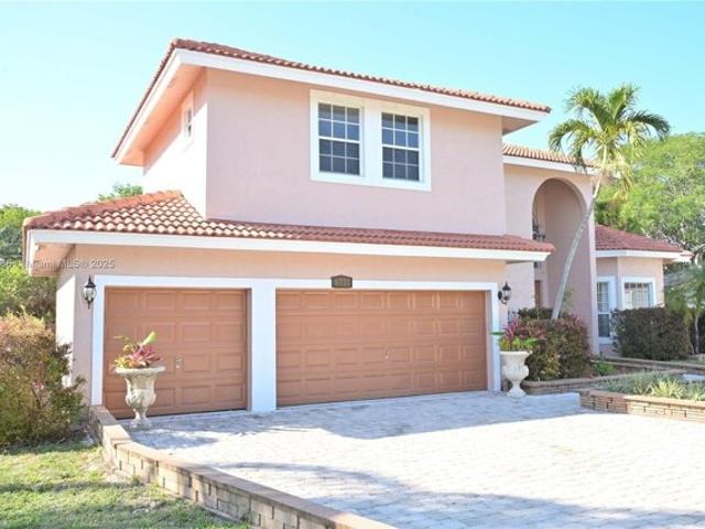 House for sale in Coral Springs