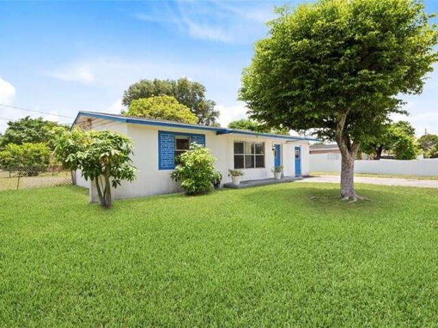 House for sale in Lauderhill