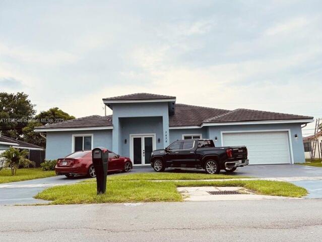 House for sale in Lauderhill House for sale in Lauderhill