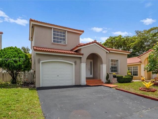 House for sale in Sunrise