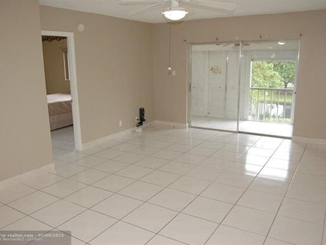 Condo for sale in Margate