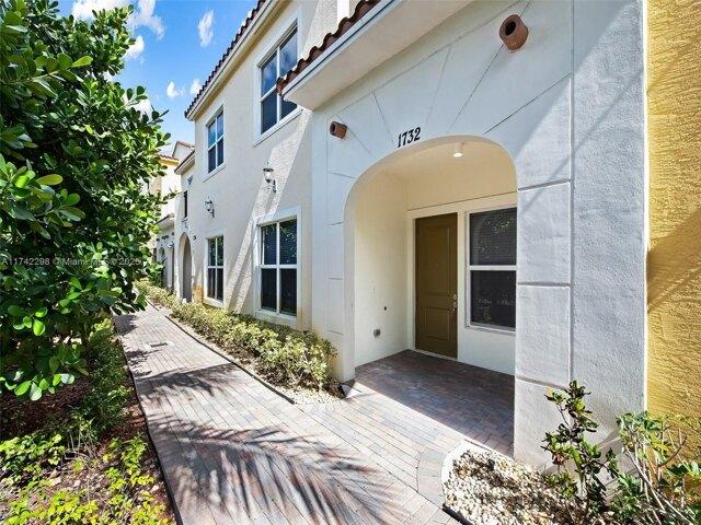 House for sale in Pembroke Pines