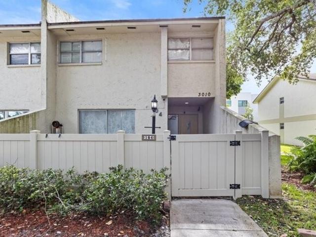 Condo for sale in Fort Lauderdale