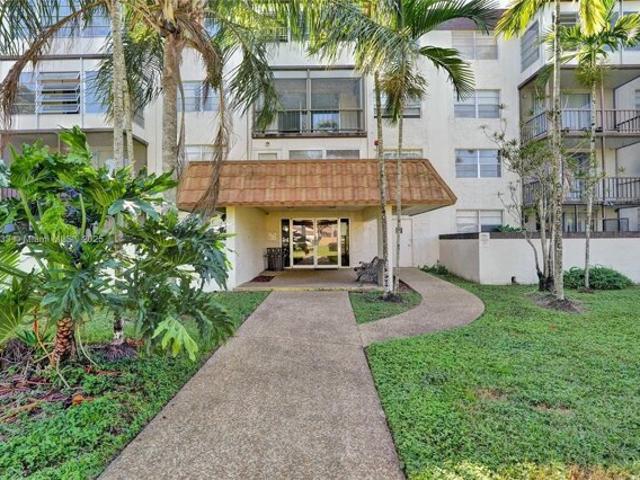 Condo for sale in Plantation