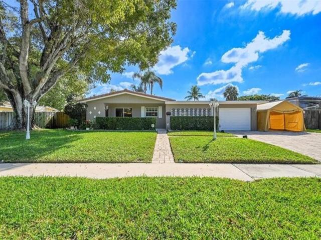 House for sale in Coconut Creek, Florida