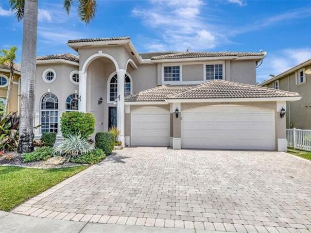 House for sale in Coral Springs