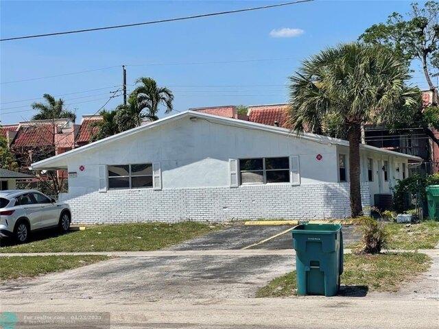 House for sale in Lauderhill