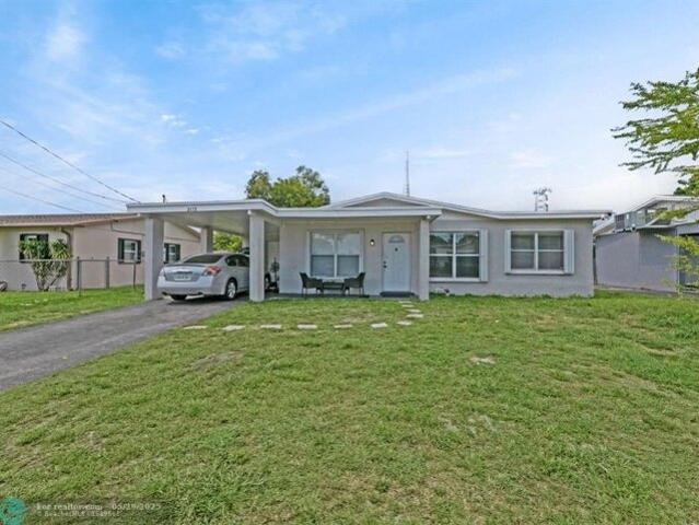 House for sale in Lauderhill