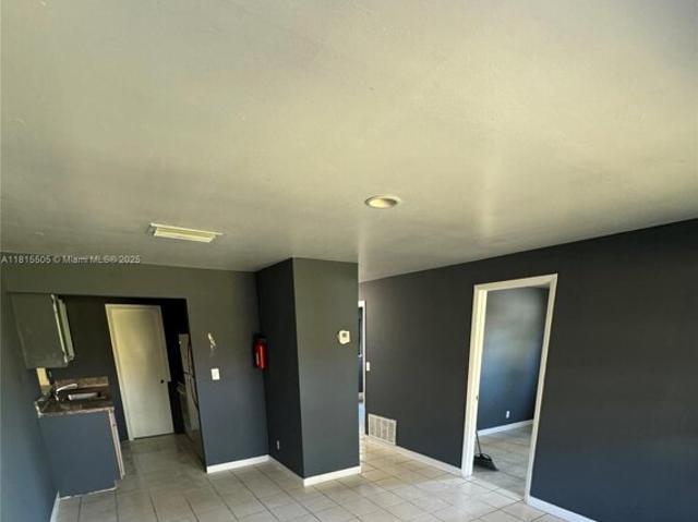 House for sale in Lauderhill House for sale in Lauderhill