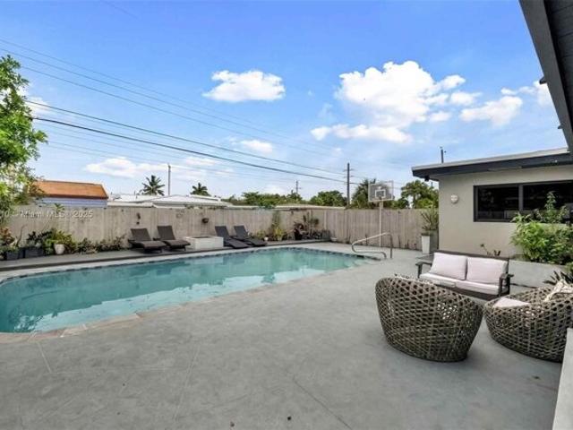 House for sale in Oakland Park House for sale in Oakland Park