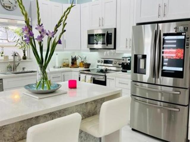 House for sale in Pembroke Pines