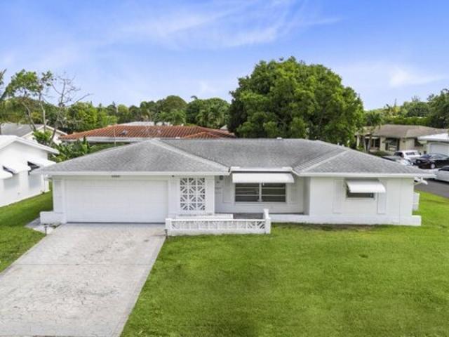 House for sale in Tamarac House for sale in Tamarac