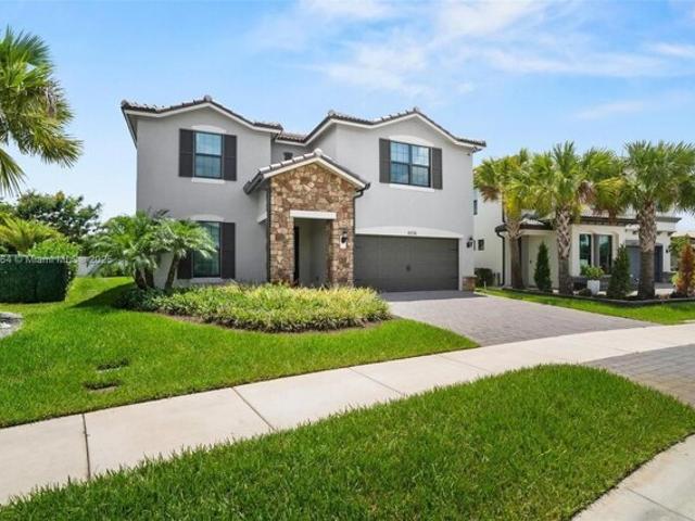 House for sale in Tamarac