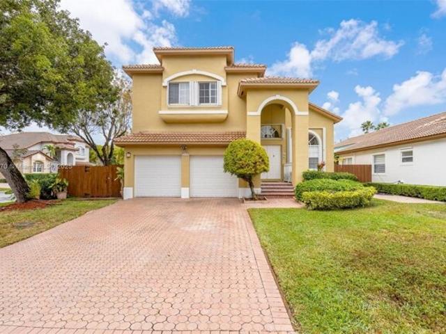 House for sale in Doral