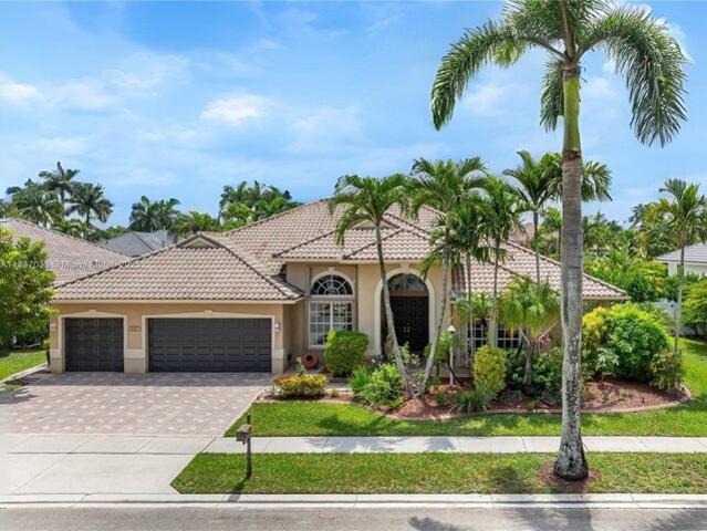 House for sale in Pembroke Pines