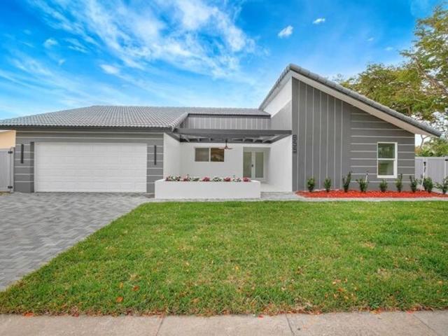 House for sale in Plantation House for sale in Plantation
