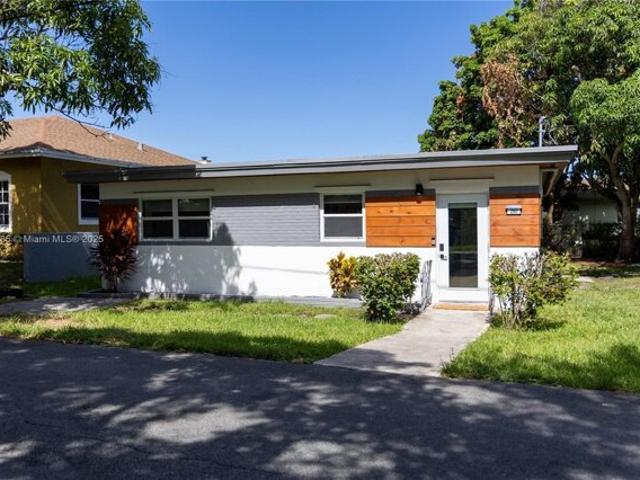 House for sale in Dania, Florida