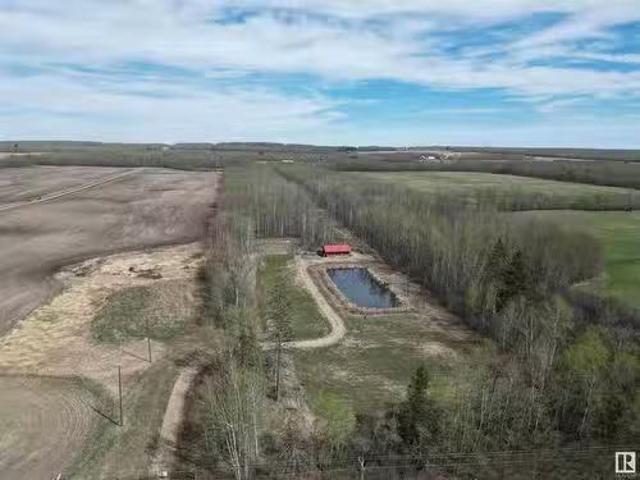 House for sale in Wetaskiwin, Alberta