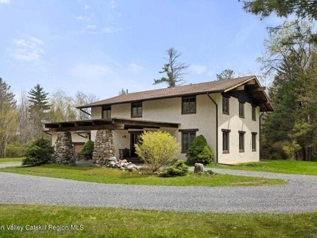 House for sale in East Jewett, New York
