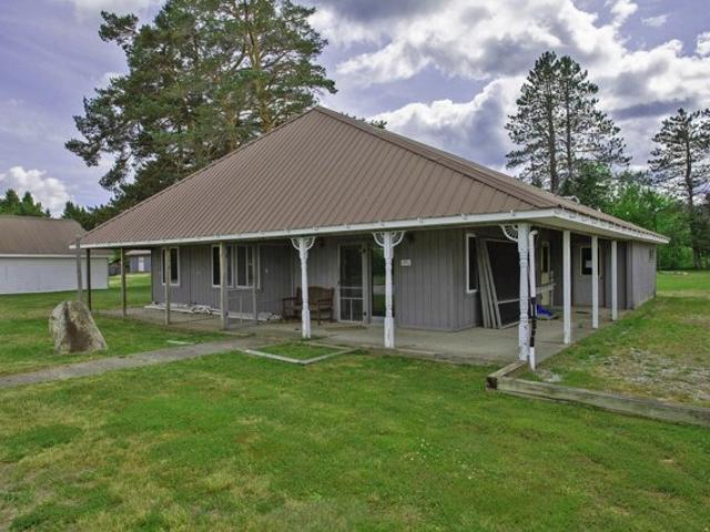 House for sale in Indian Lake, New York