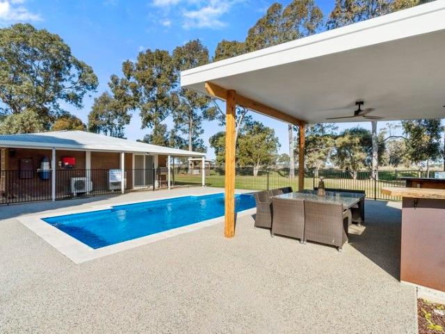 Cottage for sale in Katamatite East, Victoria