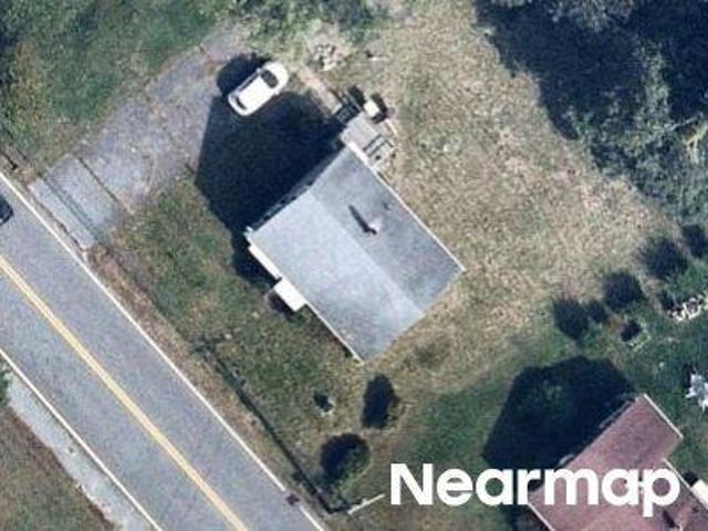 House for sale in Sherwood Forest, Acushnet