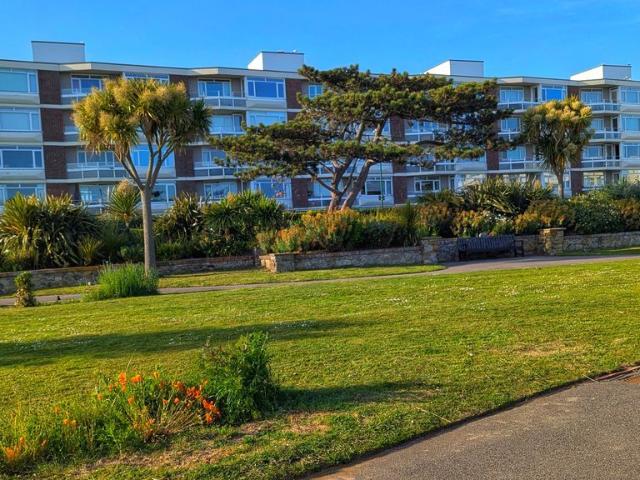 Apartment for rent in Clapham, West Sussex