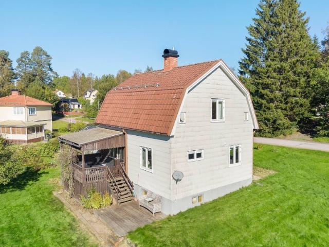 Hus hyra i Skogåsen, Nykroppa