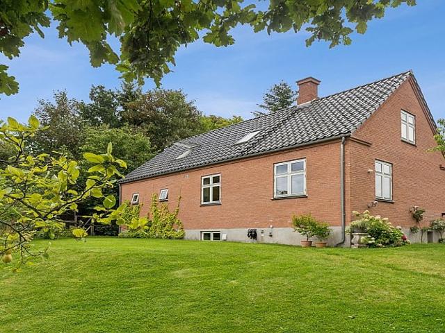 Hus til leje i Brøndby