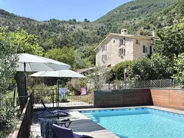 Maison vente à Nyons, Saint-ferréol-trente-pas