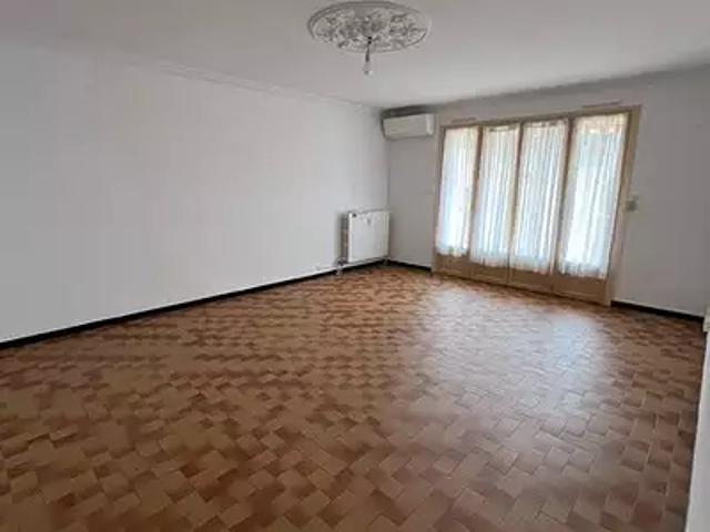 Appartement location à La Maladrerie, Nyons