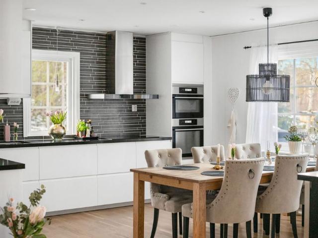 Hus hyra i Vallentuna, Stockholm