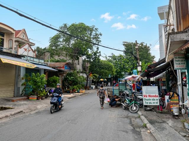 Nhà mặt phố bán