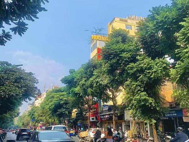 Nhà mặt phố bán tại Hoàn Kiếm, Hà Nội