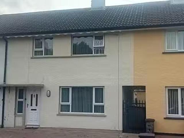 House to rent in Moneygold, Connacht