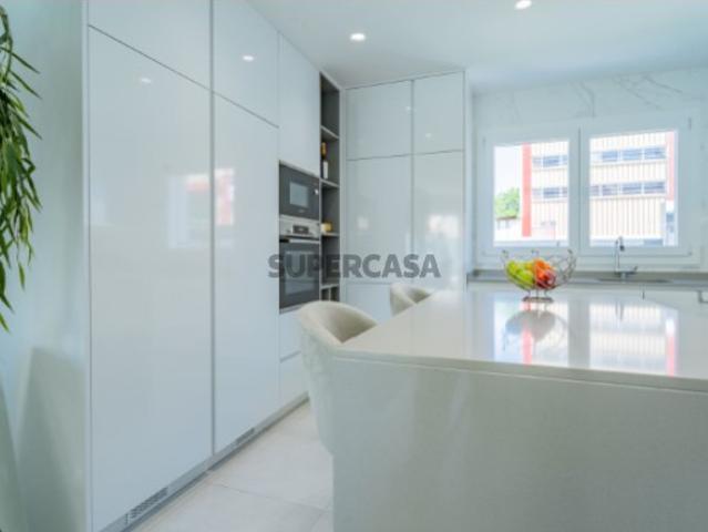 Casa venda em Bairro dos CTT, Odivelas