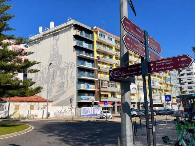 Apartamento venda em Almada, Setúbal