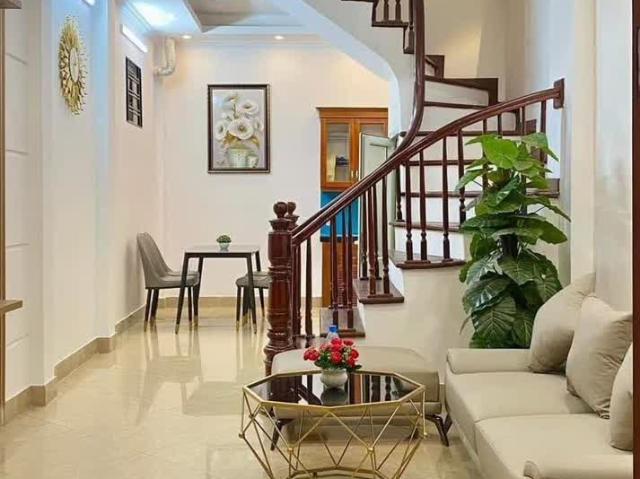 Nhà mặt phố bán tại Hoàn Kiếm, Hà Nội
