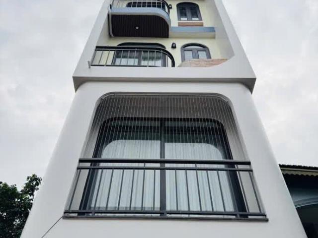 Nhà bán tại Hoàn Kiếm, Hà Nội