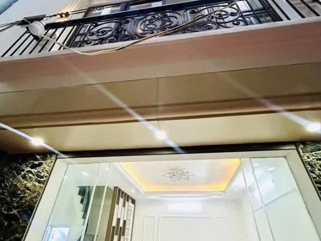 Nhà bán tại Hoàn Kiếm, Hà Nội