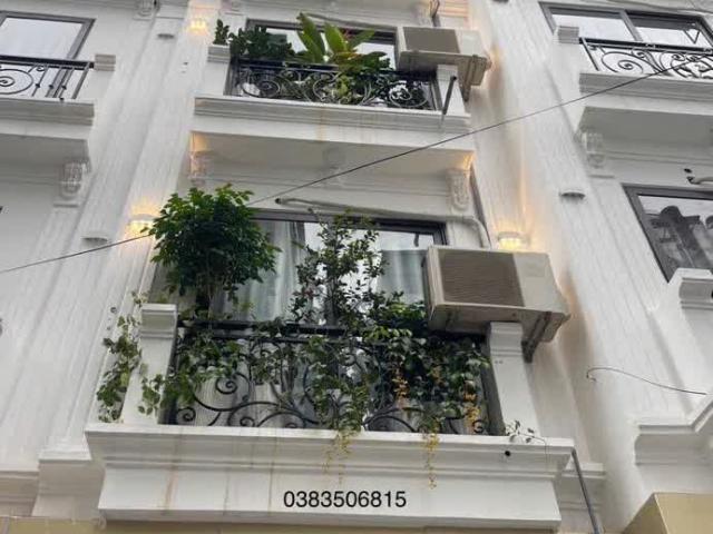 Nhà mặt phố bán tại Hoàn Kiếm, Hà Nội