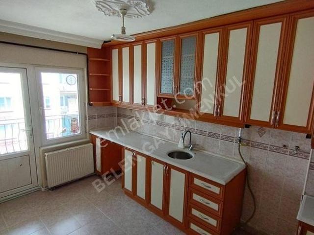 Dereboyu, Söğüt içerisinde kiralık mülk