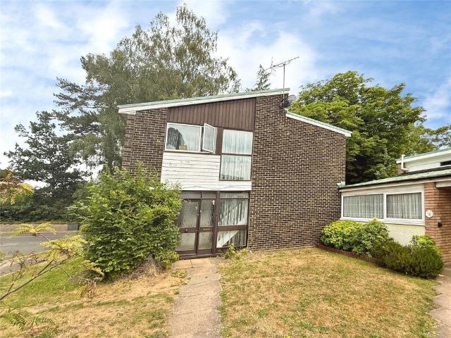 House for rent in Westfield, Woking