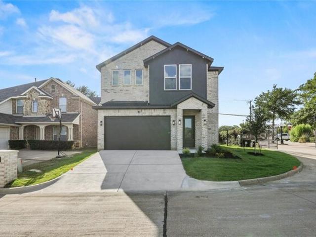 House for sale in Arlington, Texas